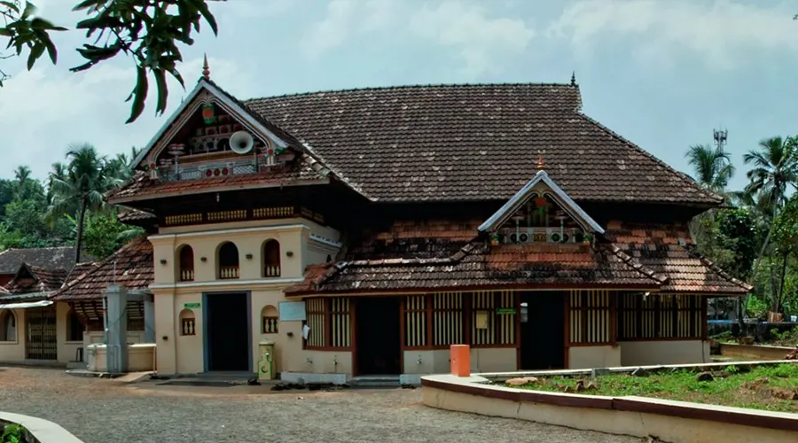 Thazhathangady Juma Masjid